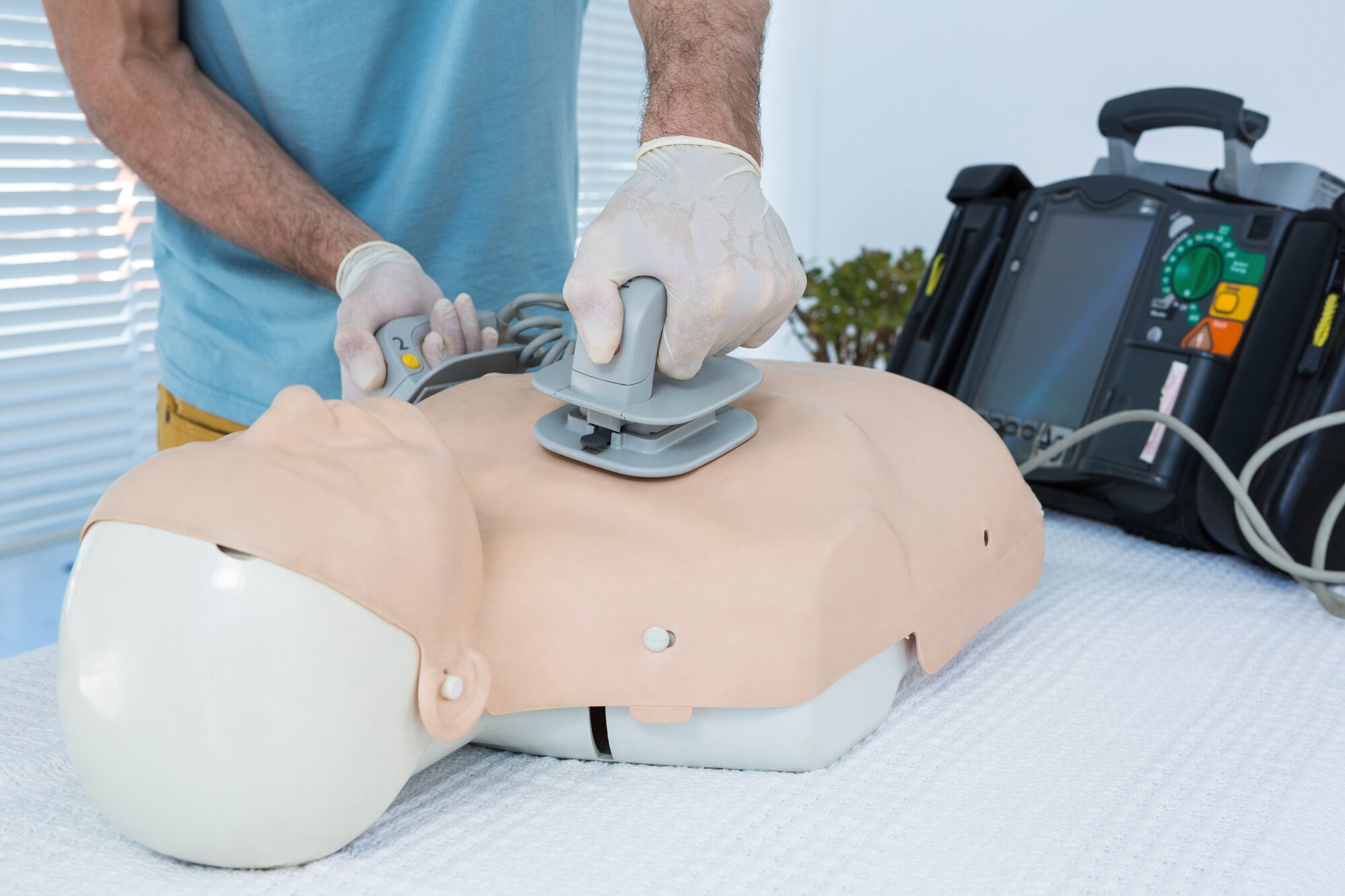 Connected Defibrillators